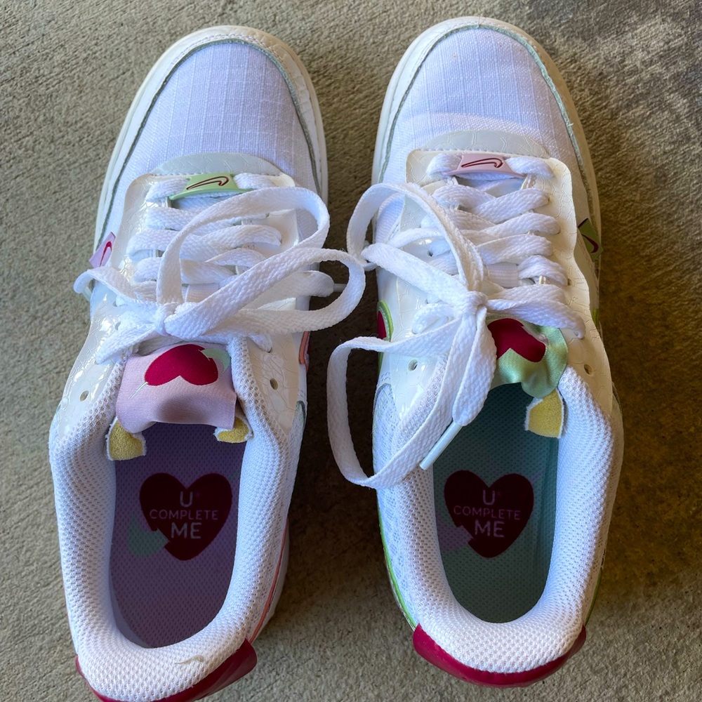 Nike Sneakers women’s size 7